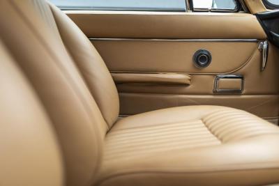 1970 Aston Martin DB6