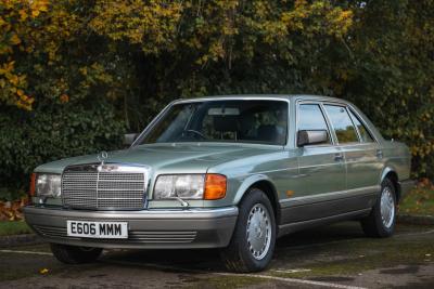 1987 Mercedes - Benz (W126) 560 SEL
