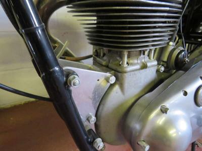 1959 BSA DBD34 GOLD STAR