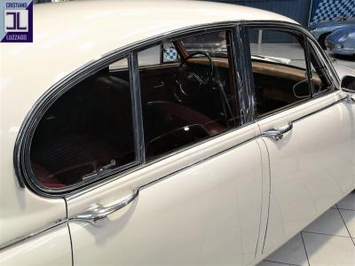 1963 Jaguar MK2 3.800
