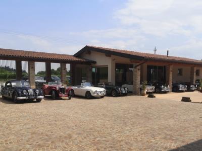 1956 Jaguar XK 140 FHC