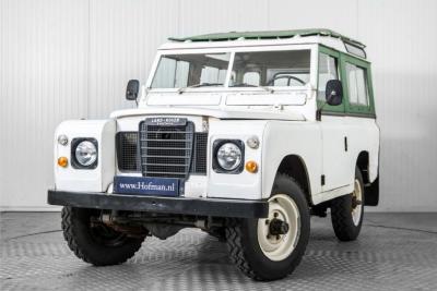 1977 Land Rover 88 Defender serie III overdrive