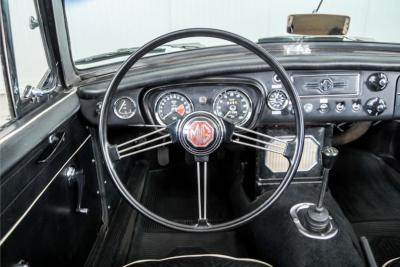 1965 MG B MGB 1.8 overdrive spaakwielen