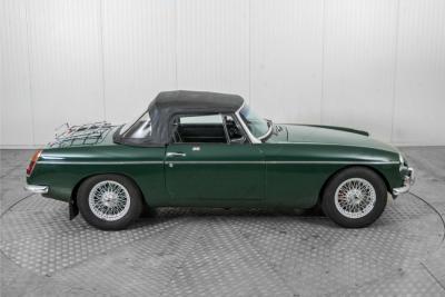 1965 MG B MGB 1.8 overdrive spaakwielen