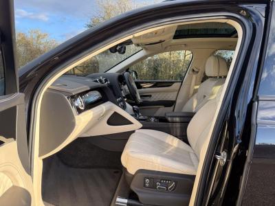 2022 Bentley 3.0 TFSi V6 17.3kWh Auto 4WD Euro 6 (s/s) 5dr