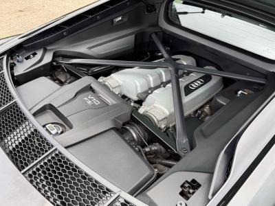 2018 Audi 5.2 FSI V10 Plus S Tronic quattro Euro 6 (s/s) 2dr