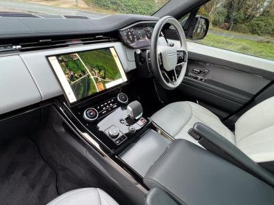 2023 Land Rover 3.0 P400 MHEV Dynamic SE Auto 4WD Euro 6 (s/s) 5dr