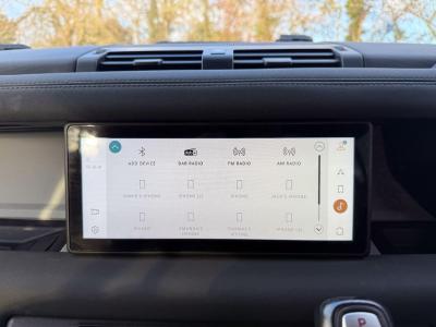 2022 Land Rover 3.0 D250 MHEV X-Dynamic SE Auto 4WD Euro 6 (s/s) 5dr