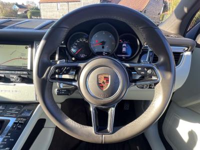 2015 Porsche 3.0 TD V6 S PDK 4WD Euro 6 (s/s) 5dr