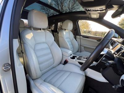 2015 Porsche 3.0 TD V6 S PDK 4WD Euro 6 (s/s) 5dr