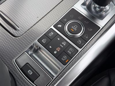 2016 Land Rover 3.0 SD V6 Autobiography Dynamic SUV 5dr Diesel Auto 4WD Euro 6 (s/s) (306 ps)