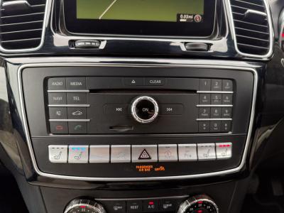 2017 Mercedes - Benz 3.0 GLE350d V6 designo Line SUV 5dr Diesel G-Tronic 4MATIC Euro 6 (s/s) (258 ps)