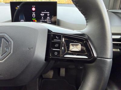 2024 MG 64kWh Trophy Long Range Auto 5dr