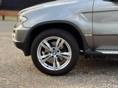 2005 BMW 4.4i V8 Sport Auto 4WD Euro 3 5dr