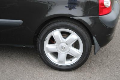 2003 Renault CLIO DYNAMIQUE 16V