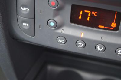 2003 Renault CLIO DYNAMIQUE 16V