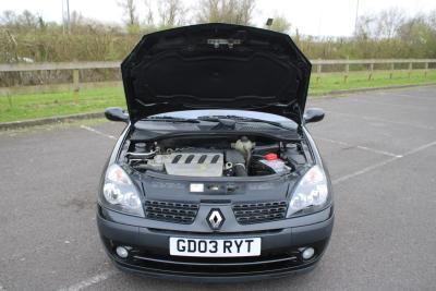 2003 Renault CLIO DYNAMIQUE 16V