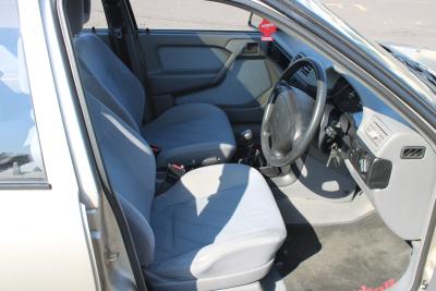1994 Vauxhall CAVALIER LS