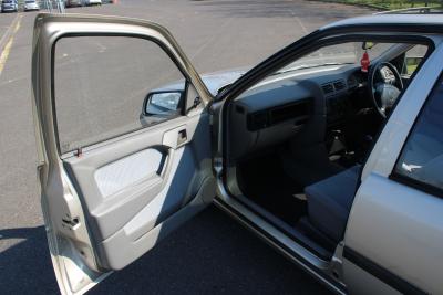1994 Vauxhall CAVALIER LS