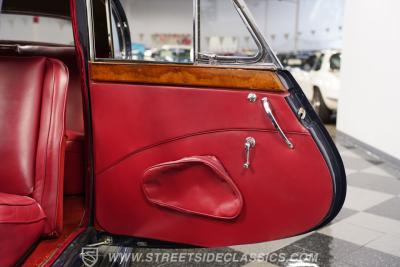 1950 Jaguar Mark V Sedan