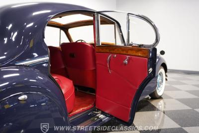 1950 Jaguar Mark V Sedan