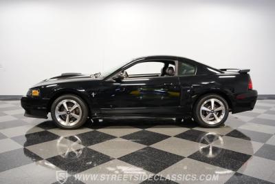 2003 Ford Mustang Mach 1