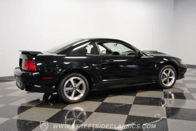 2003 Ford Mustang Mach 1