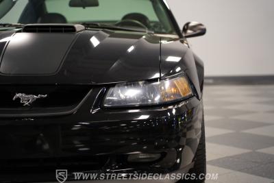 2003 Ford Mustang Mach 1