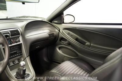 2003 Ford Mustang Mach 1