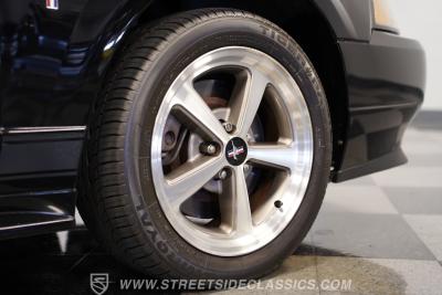 2003 Ford Mustang Mach 1