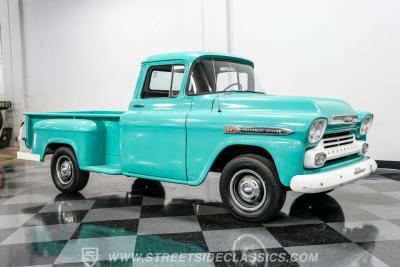 1959 Chevrolet 3200 Apache Stepside