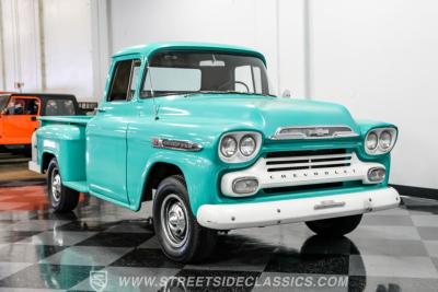 1959 Chevrolet 3200 Apache Stepside