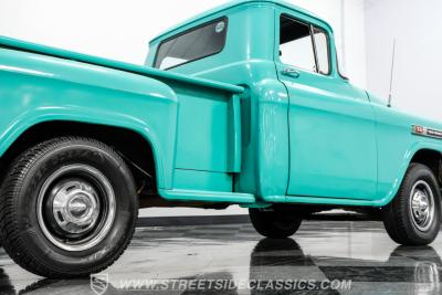 1959 Chevrolet 3200 Apache Stepside