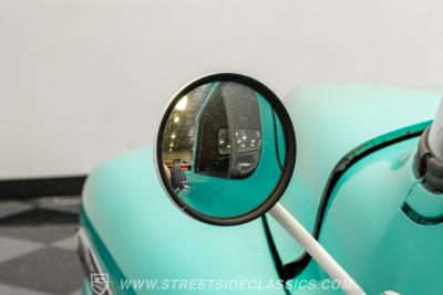 1959 Chevrolet 3200 Apache Stepside