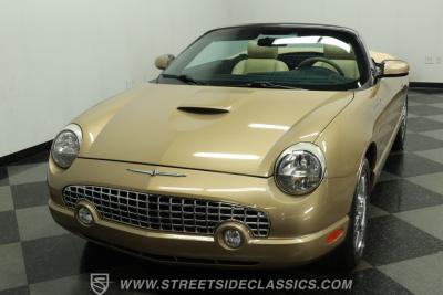 2005 Ford Thunderbird