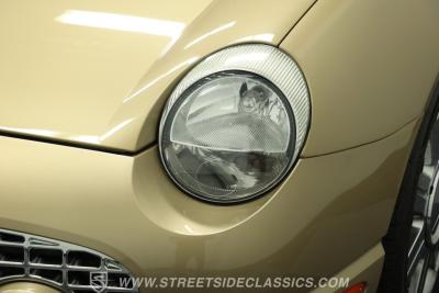 2005 Ford Thunderbird