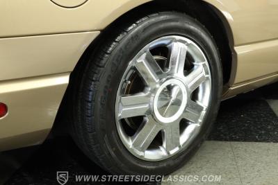 2005 Ford Thunderbird