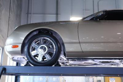 2005 Ford Thunderbird