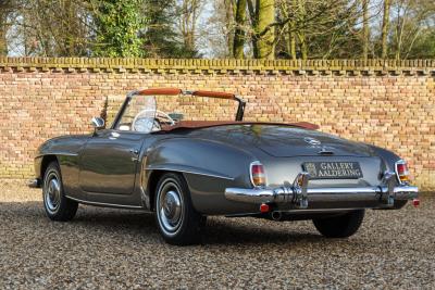 1962 Mercedes - Benz 190 SL