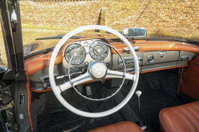 1962 Mercedes - Benz 190 SL