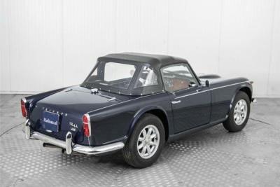 1967 Triumph TR4A IRS