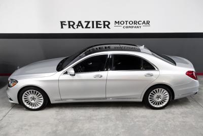 2019 Mercedes - Benz 4320 mile S 560