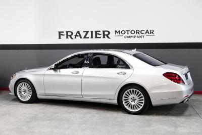 2019 Mercedes - Benz 4320 mile S 560