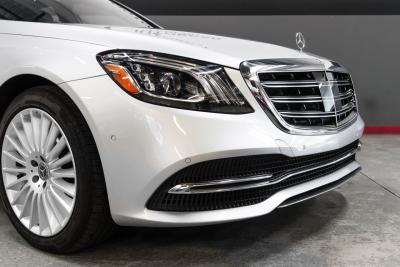 2019 Mercedes - Benz 4320 mile S 560