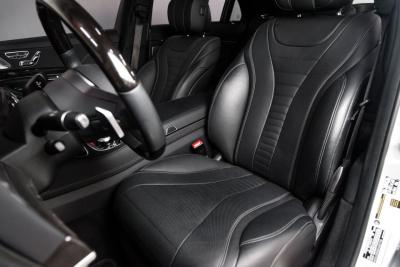 2019 Mercedes - Benz 4320 mile S 560