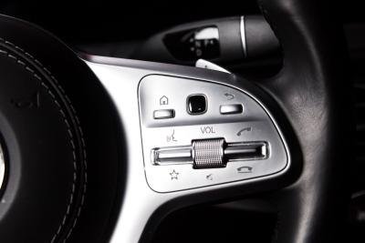 2019 Mercedes - Benz 4320 mile S 560