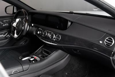 2019 Mercedes - Benz 4320 mile S 560