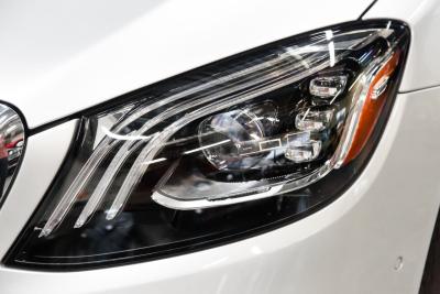 2019 Mercedes - Benz 4320 mile S 560