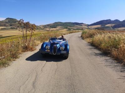 1952 Jaguar XK 120 Roadster