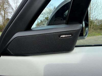 2023 Land Rover 3.0 D300 MHEV Dynamic SE Auto 4WD Euro 6 (s/s) 5dr